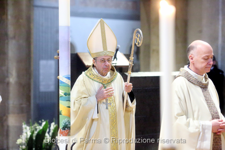 Foto Veglia e Messa della Santa Pasqua 2025