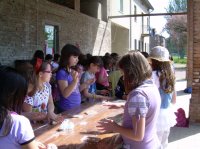 Un momento della Giornata Comunitaria dei ragazzi che si preparano alla Prima Comunione (2011)