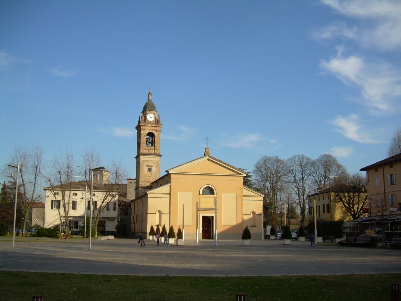La Chiesa e la piazza - Marzo 2011