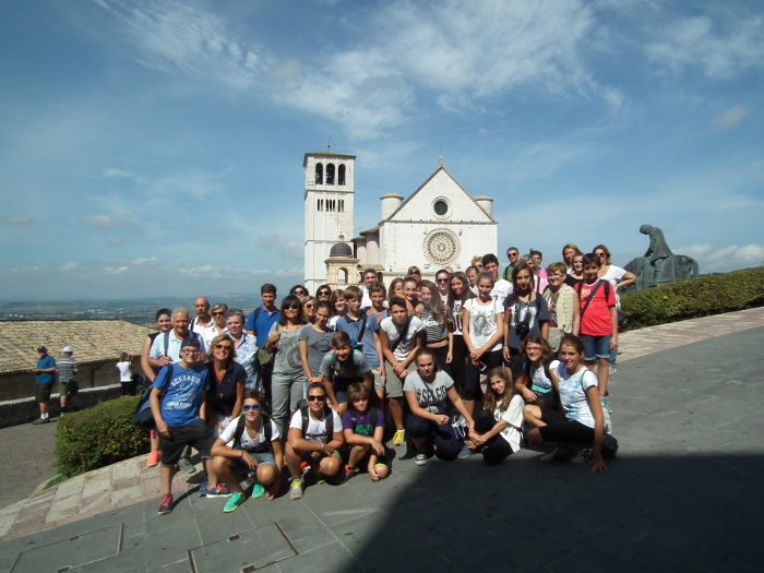 \"Pellegrinaggio ad Assisi, gruppo \"\"Carica del 2002\"\", 2-3/09/2015\"