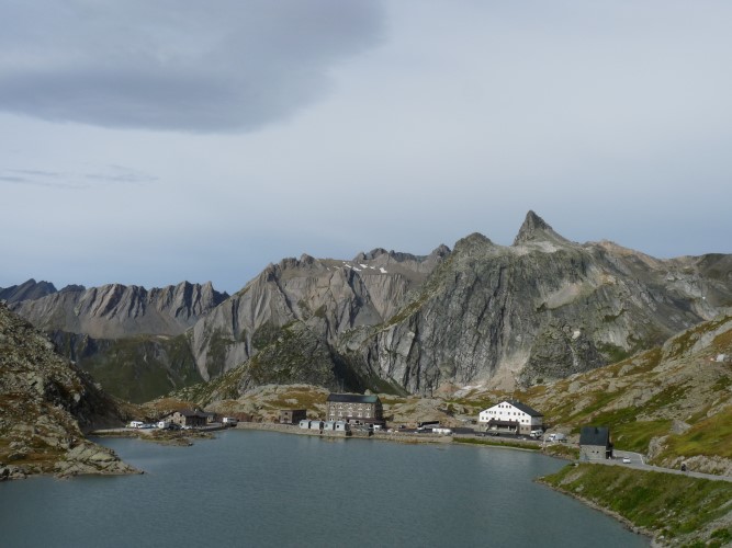 P1560754